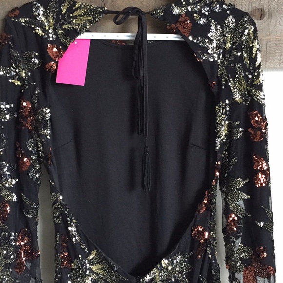 Sparkly open back dress - Picture 4 of 5